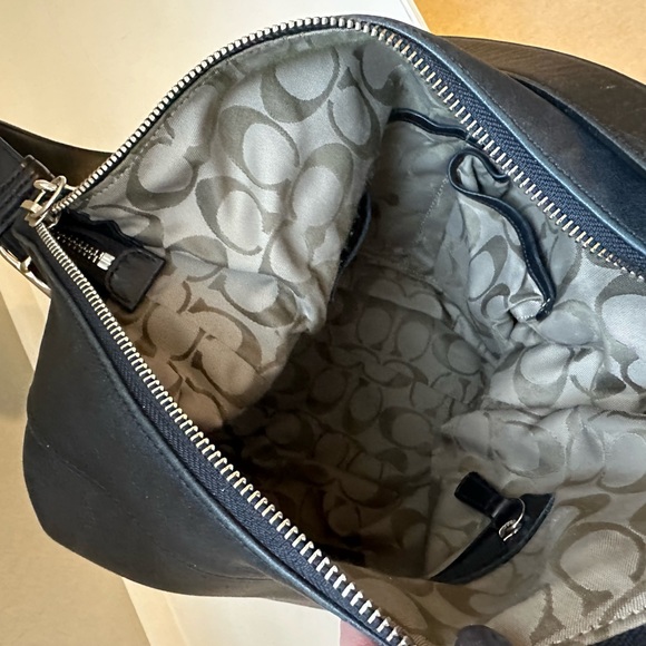 VINTAGE COACH 9188 BLACK LEATHER SHOULDER BAG - Picture 7 of 7